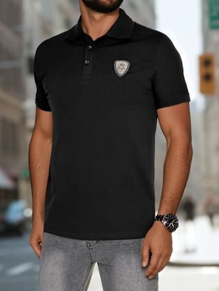 Fehér férfi pólóing logóval