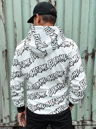 Vonzó rózsaszín kapucnis pulóver