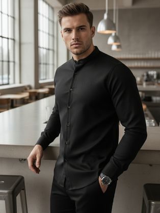 Időtlen fekete férfi ing gallérral