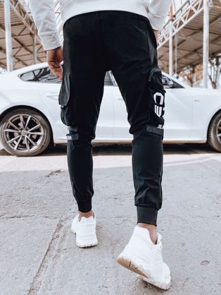 Időtlen zöld jogger nadrág