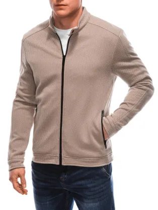 Modern fekete egyszerű felső