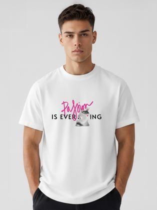 Fehér, oversize póló „PASSION” felirattal
