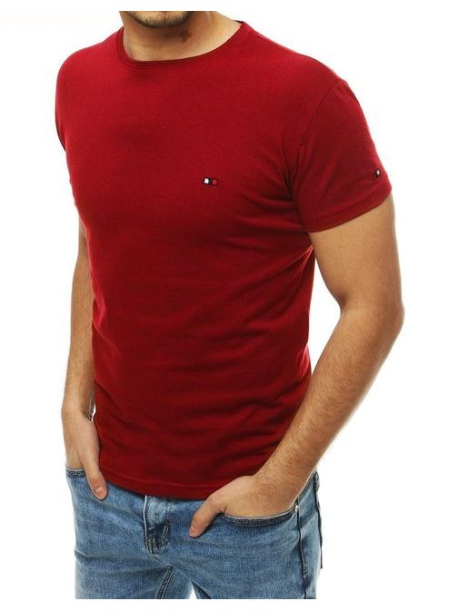 Egyszerű piros póló