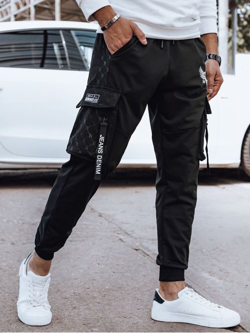 Modern fekete zsebes jogger nadrág