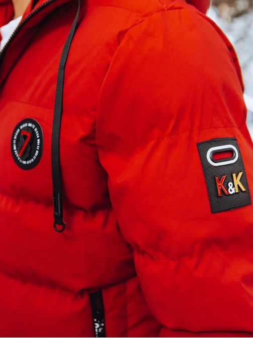 Érdekes piros steppelt dzseki