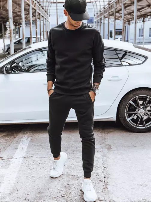 Divatos férfi tréningruha fekete színben