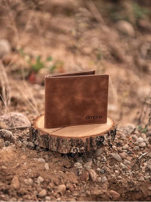 Elegáns barna pénztárca A607