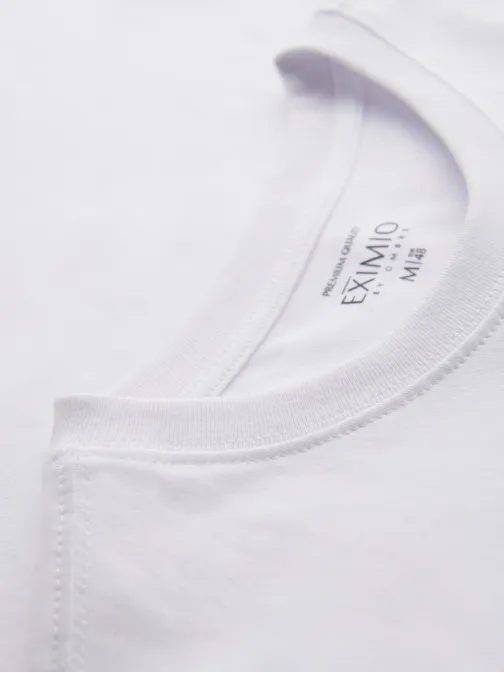 Eredeti fehér póló V2 TSPT-0213 felirattal