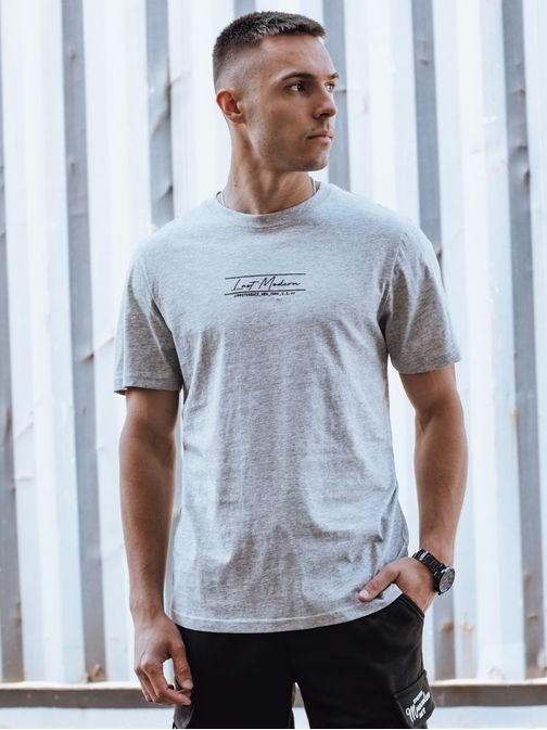 Szürke póló felirattal