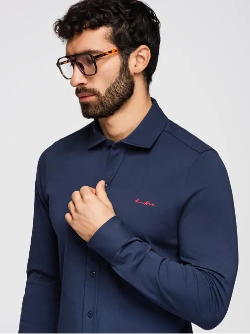 Sötétkék ing applikációval V2 K697