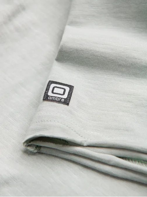 Trendi sima halvány zöld póló V2 TSCT-22SS-004