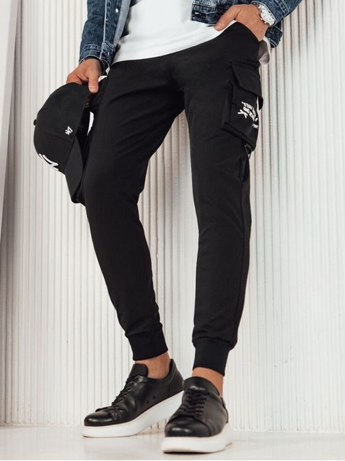 Divatos fekete nadrág