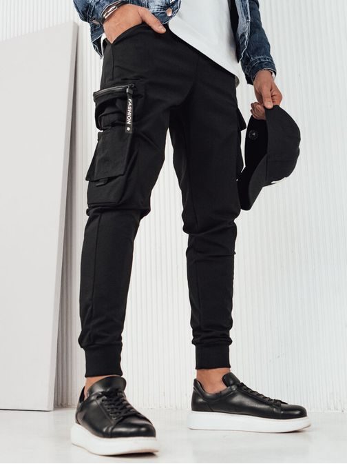 Divatos fekete nadrág