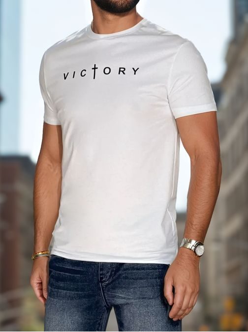 Egyedi fehér póló Victory felirattal