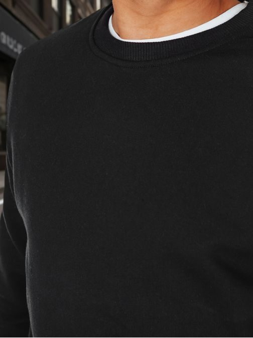 Fekete pulóver férfiaknak