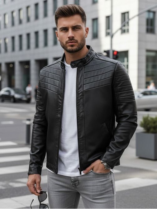 Szemet gyönyörködtető fekete bőrdzseki