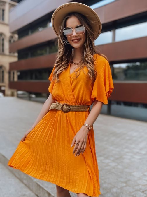 Szenzációs narancs színű női ruha övvel Toskan