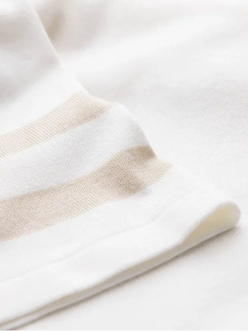 Trendi krém színű galléros póló  V3 POSS-0118