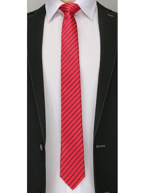 Trendi piros nyakkendő