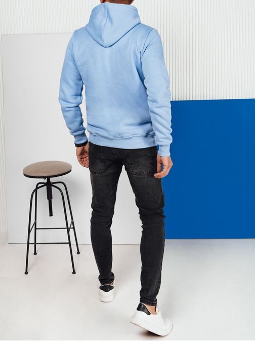 Vonzó halvány kék kapucnis pulóver