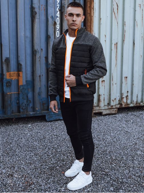 Modern steppelt kabát fekete