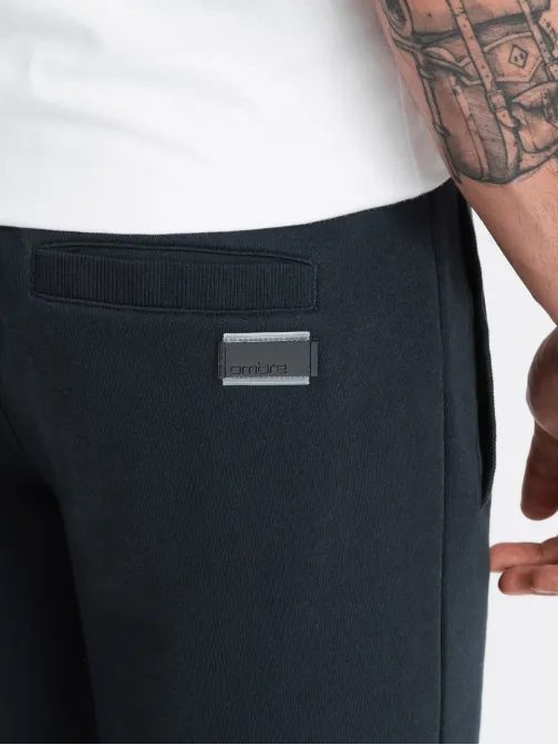 Fekete rövidnadrág V9 SRBS-0149