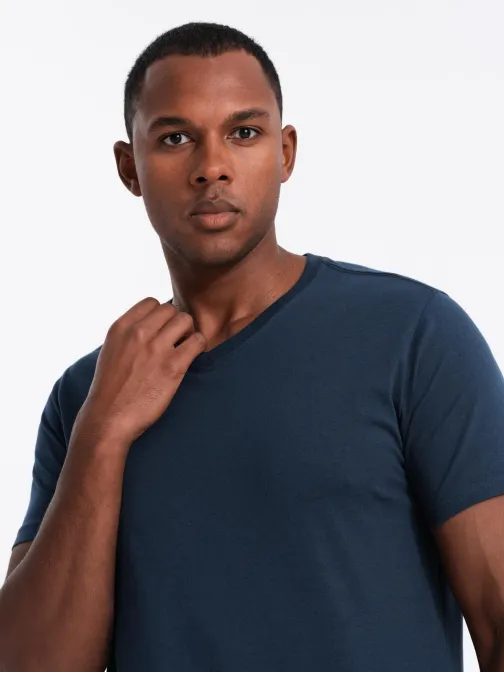 Három csomag pamut pólók vegyes színekben, V-nyakkal V12 TSBS-0233