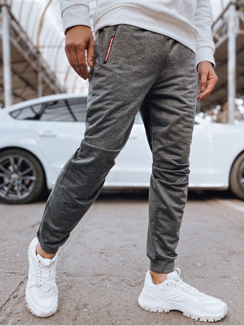 Kényelmes férfi melegítőnadrág szürke színben