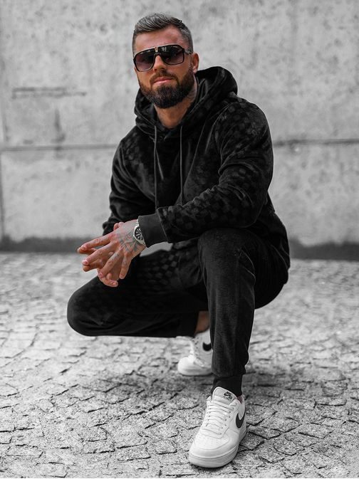 Bársony melegítő együttes  O/3A82