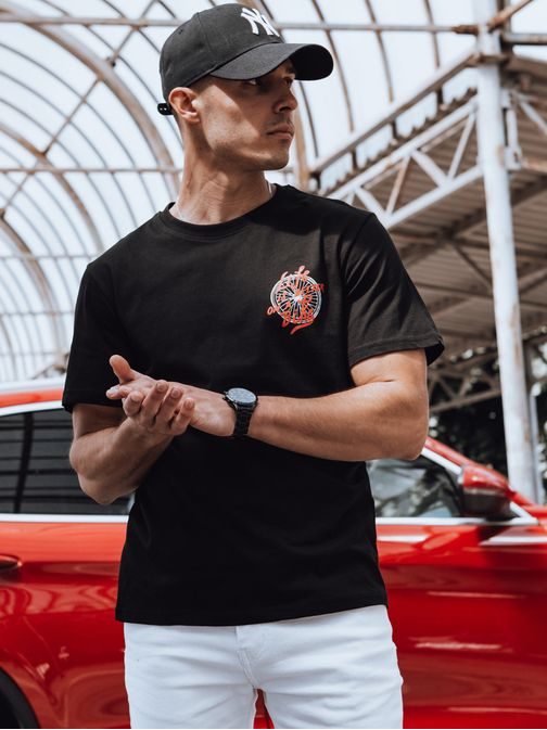 Egyedi fekete póló felirattal