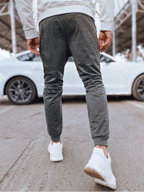 Kényelmes férfi melegítőnadrág szürke színben