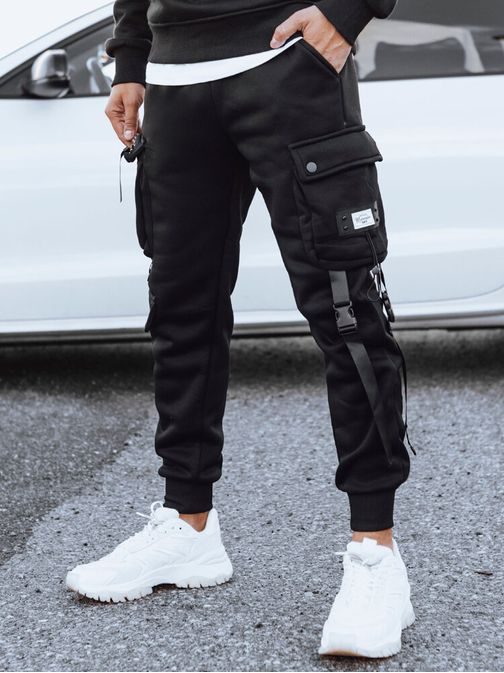 Trendi zsebes fekete jogger nadrág eredeti kivitelben