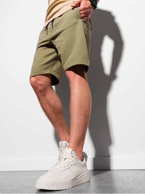 Kényelmes khaki zöld rövidnadrág W291