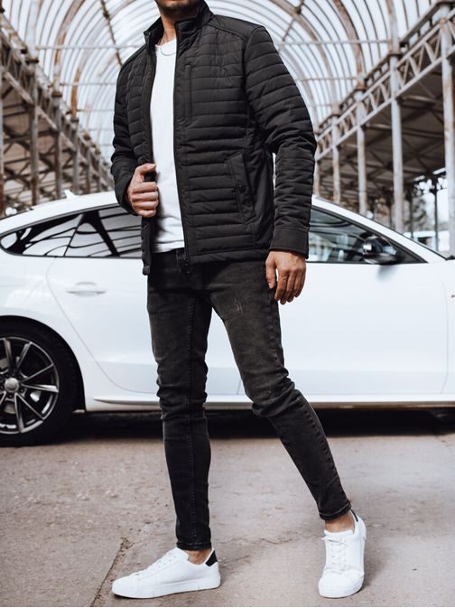 Trendi fekete steppelt dzseki