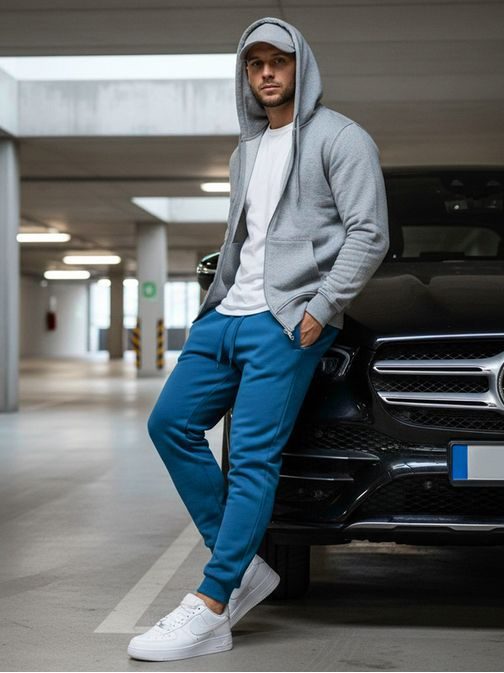 Kék melegítőnadrág egyszerű kivitelben