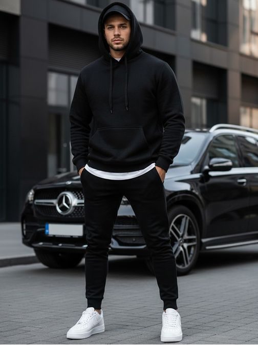 Klasszikus fekete kapucnis pulóver