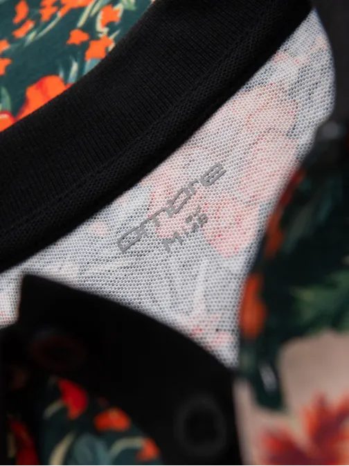 Férfi fekete pólóing virágmintás V2 POSS-0149