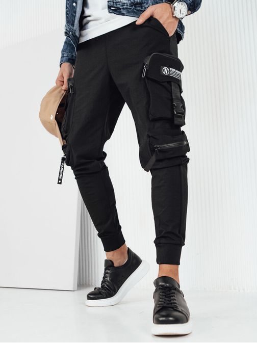 Fekete férfi jogger nadrág