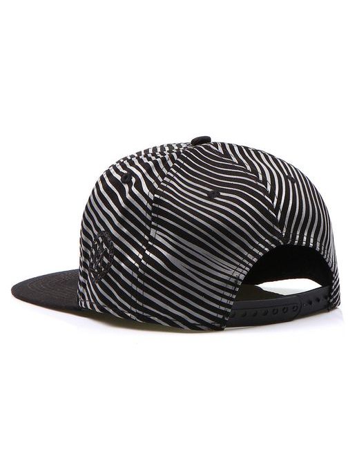 OKLM fekete snapback siltes sapka