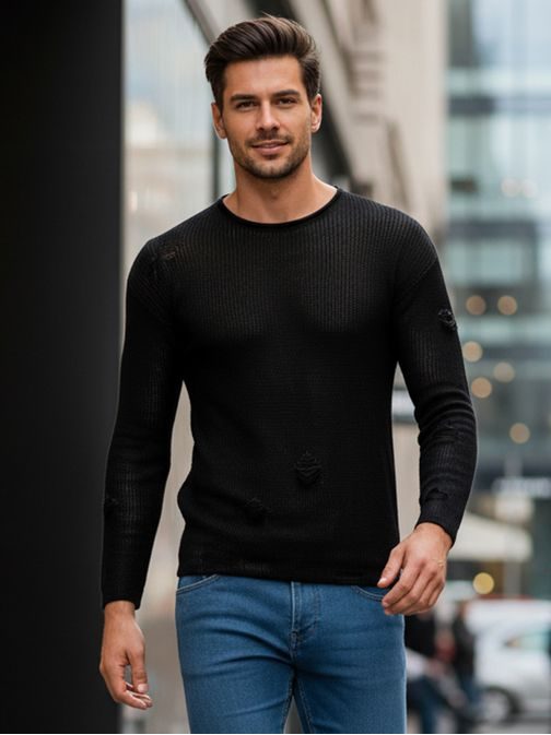 Fekete kötött pulóver divatos lyukakkal