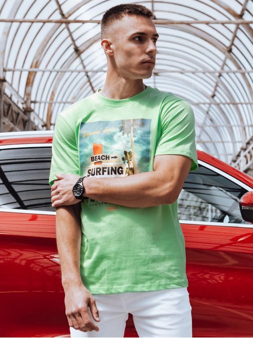 Halvány zöld póló lenyomattal