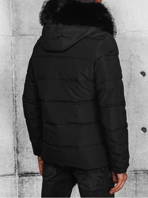 Stílusos fekete steppelt téli kabát