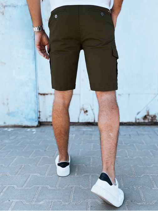 Divatos zöld zsebes rövidnadrág