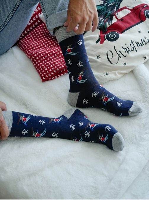 Kék férfi zokni rénszarvassal