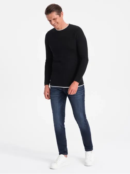 Klasszikus fekete pulóver kerek nyakkal V1 SWSW-0103