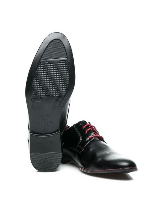 Elegáns fekete bőrcipő