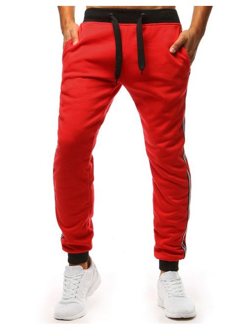 Piros melegítő nadrág oldalsó csíkkal