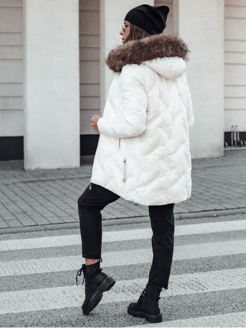 Csodás fehér női téli dzseki  Classiq