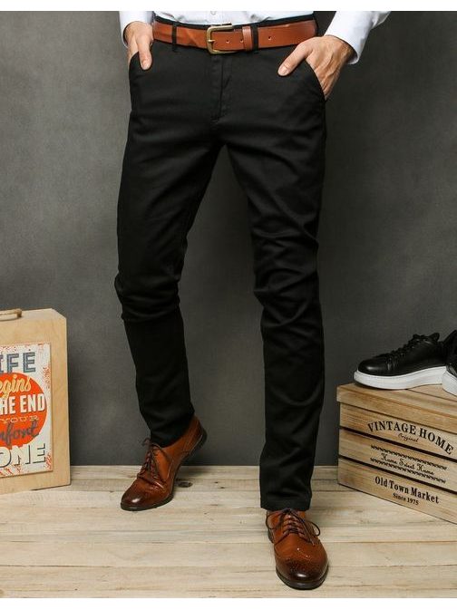 Klasszikus fekete chinó nadrág