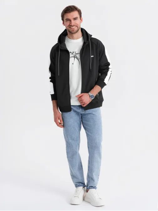 Időtlen fekete kapucnis pulóver V1 EM-SSBZ-0210